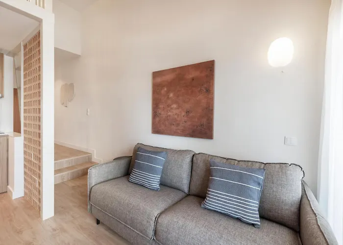 Cascais Lofts By Olala Homes